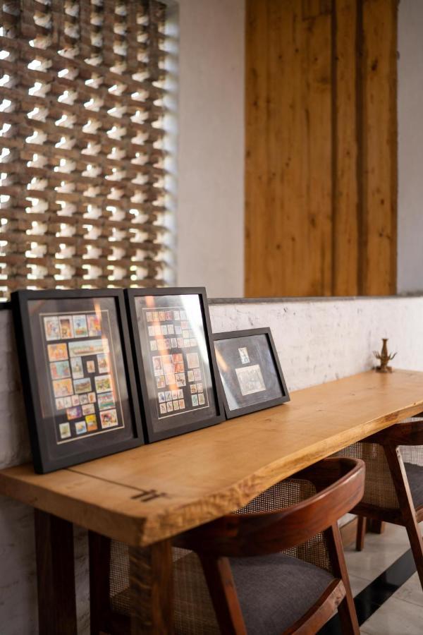 Lohonostays Library Sadhrana Bagh Γκουργκάον Εξωτερικό φωτογραφία